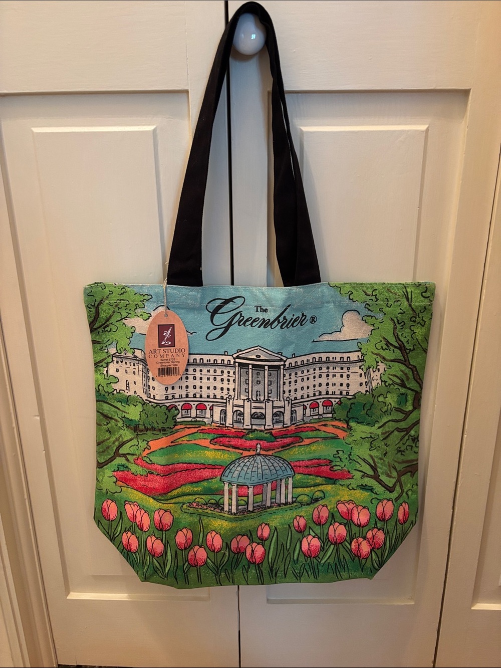 NWT The Greenbrier Spring Shopper Tote